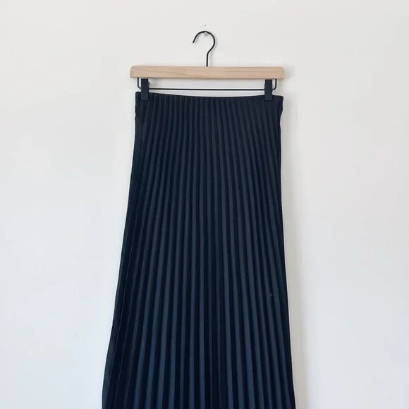 J.Crew Pleated Midi Skirt Black - Picture 3 of 6